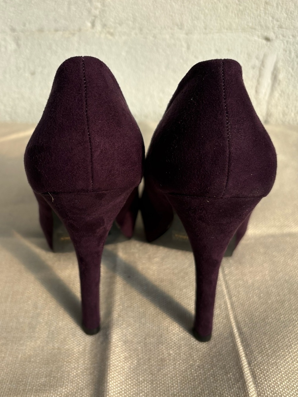 Qupid Heels - Picture 3 of 9
